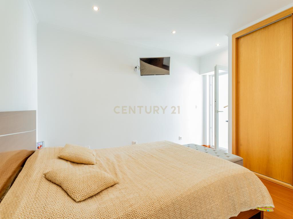 Apartamento T3 - Oeiras - Image 37