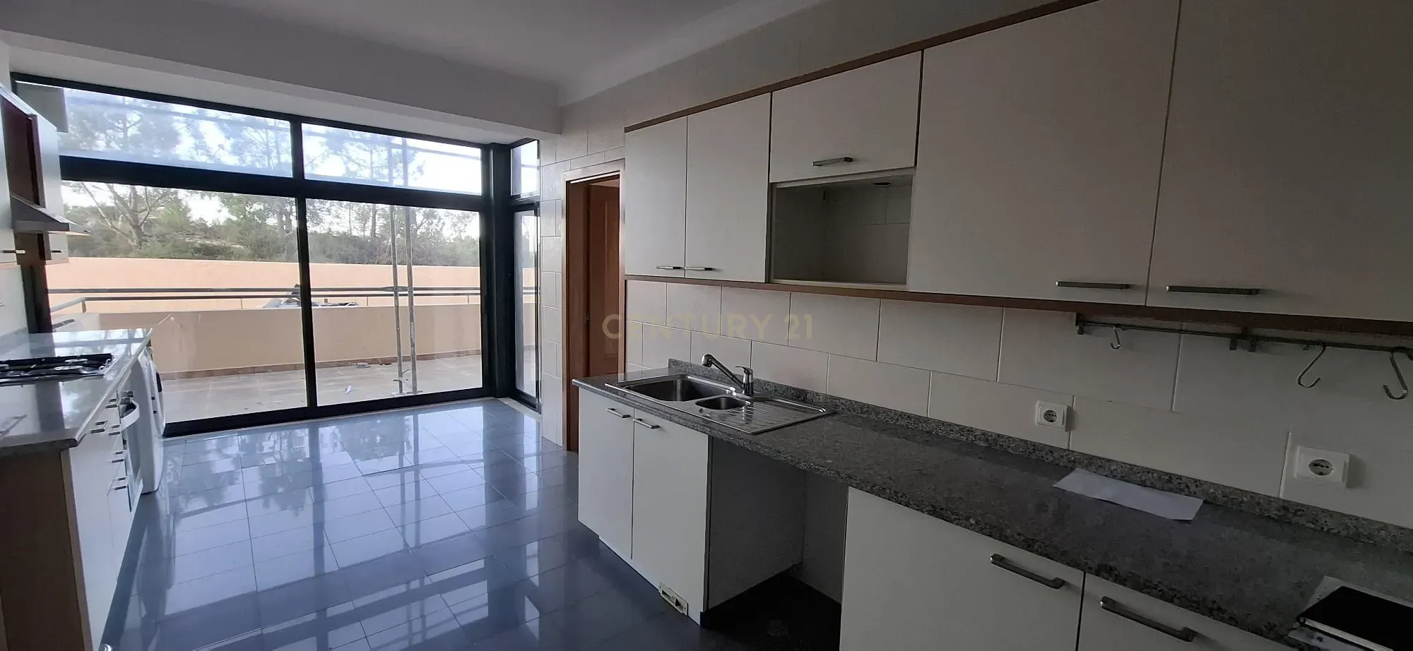 Apartamento T2 - Belas Clube de Campo - Image 9
