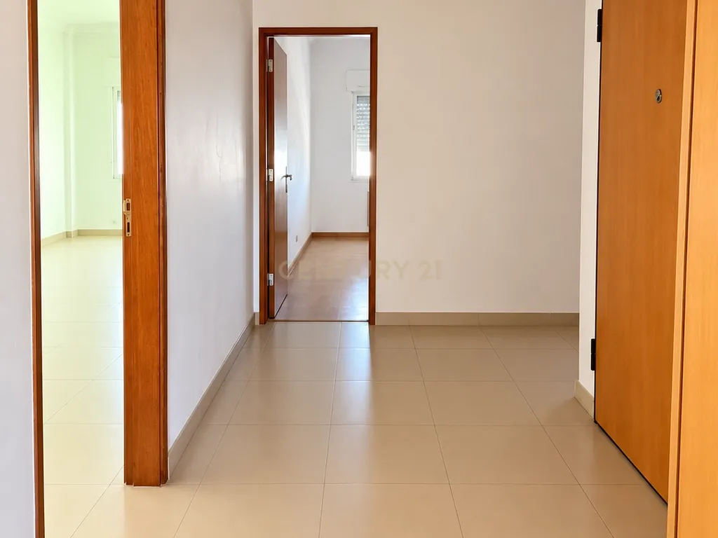 Apartamento T3 na Cruz de Pau - Image 9