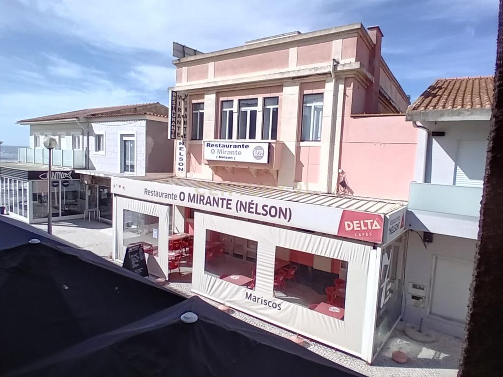 Refúgio à Beira-Mar: Moradia para construir o seu sonho junto a praia da Vieira, Marinha Grande- Leiria - Image 4