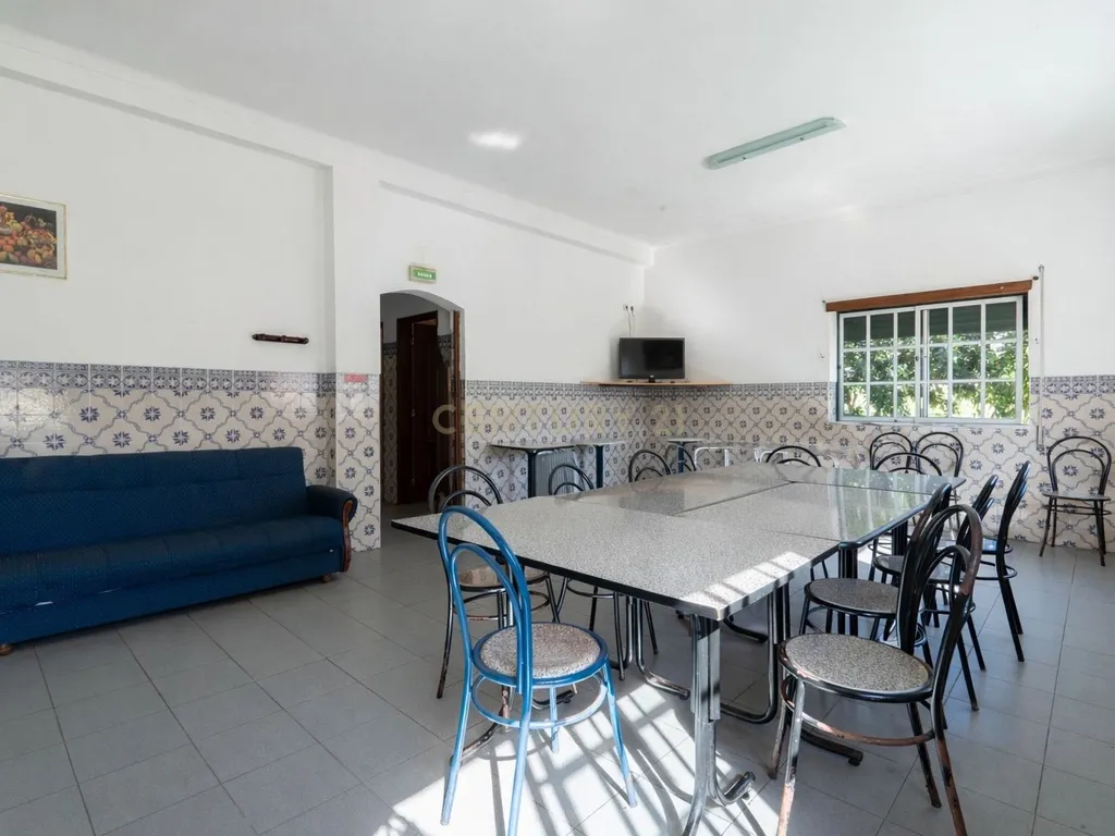 OPORTUNIDADE ÚNICA NA LOUSÃ – MORADIA COM GRANDE POTENCIAL (habitação e comércio) - Image 47