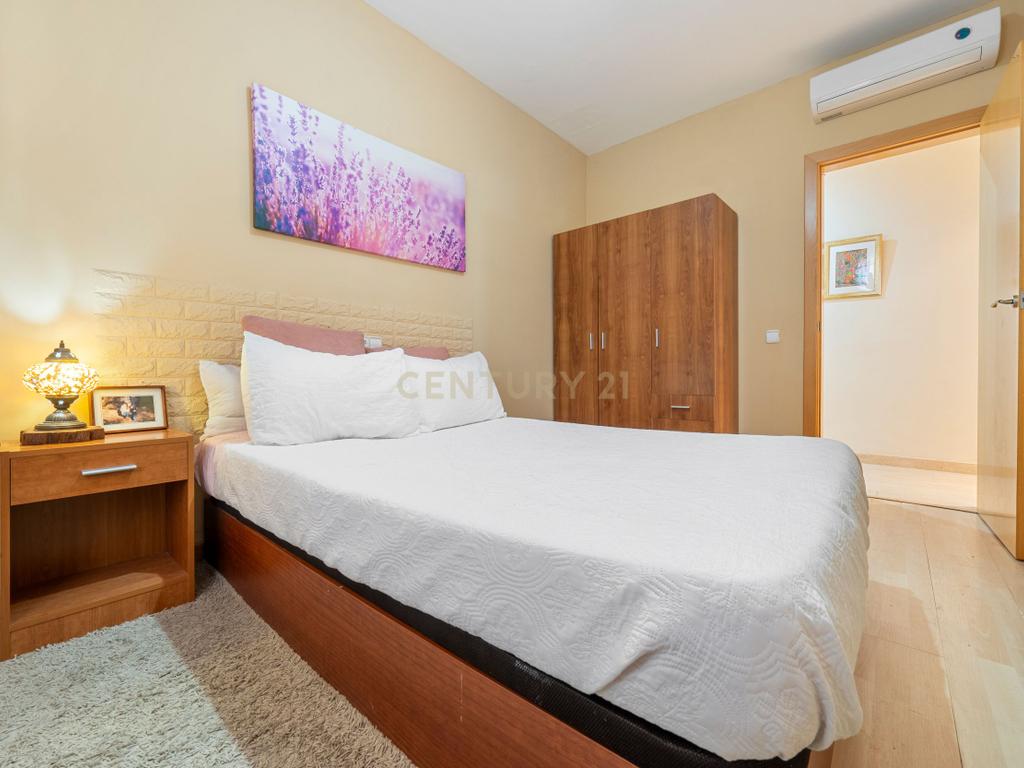 Moradia com apartamento anexo e piscina em “Els Pallaresos” - Image 21