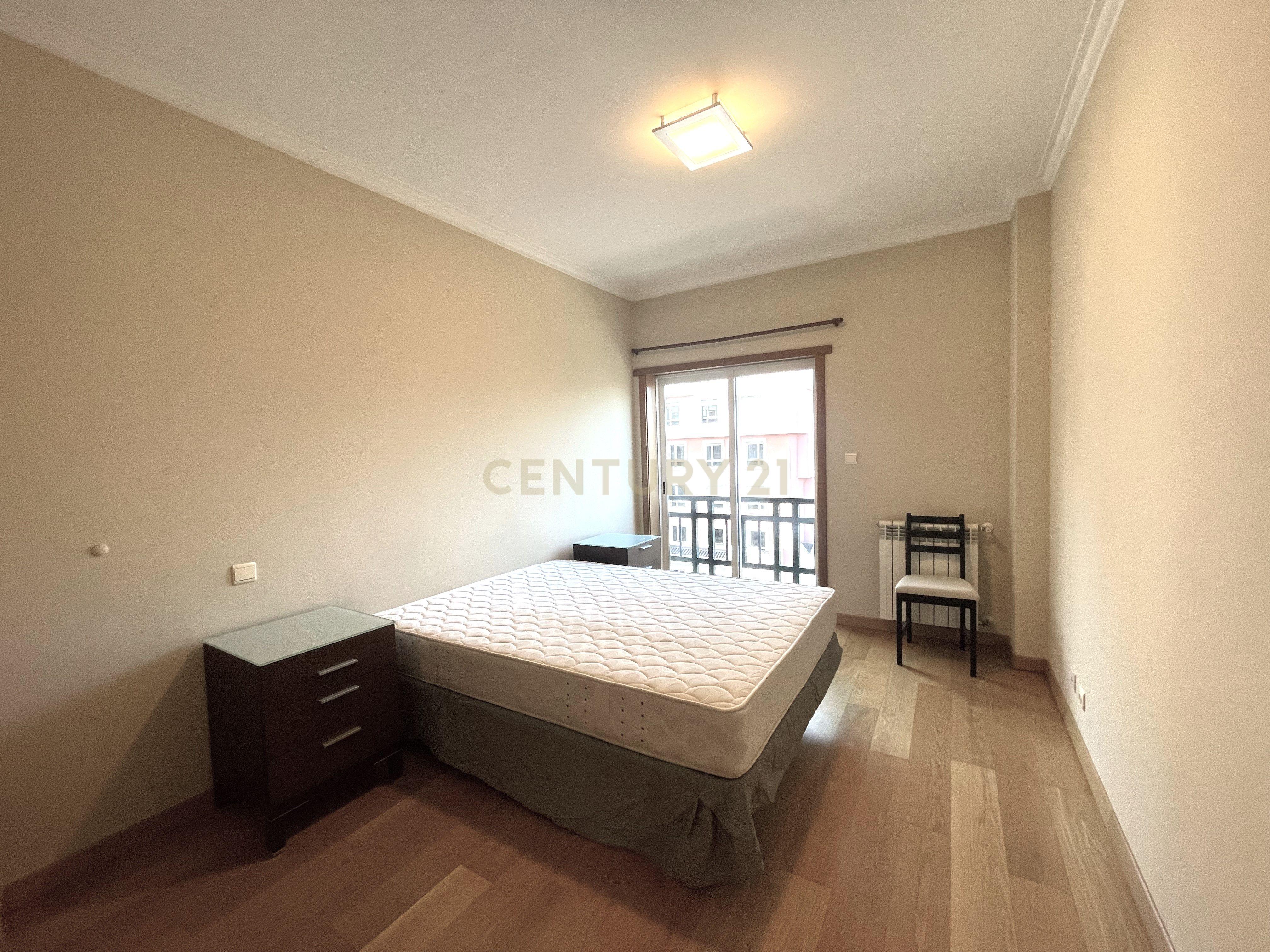 T1 para Arrendamento em Telheiras – 88 m² com Box, Arrecadação e Excelentes Acabamentos - Image 8
