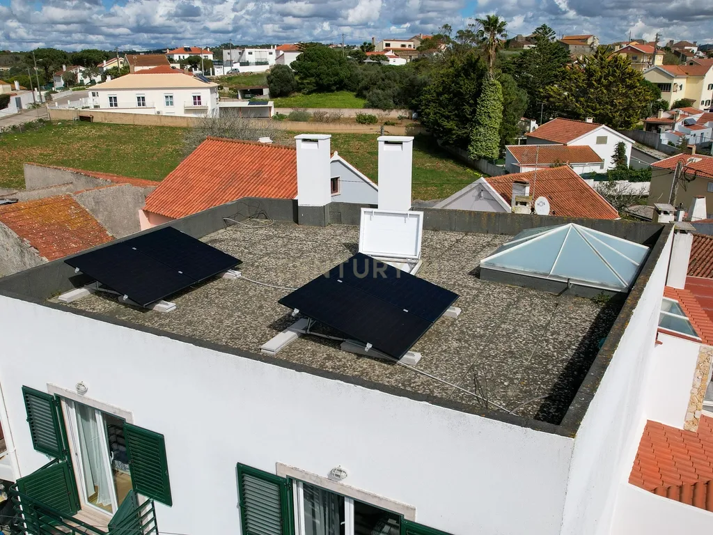 🏡 Moradia T3 com Rooftop Vista Mar, Paineis Fotovoltaico e zona exterior – Viva com Conforto e Sustentabilidade em zona tranquila a pouco minutos do Mar da Ericeira - Image 49