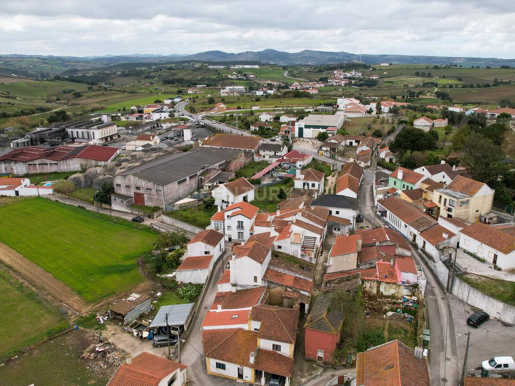 Moradia T2 Curvel, Carvoeira (Torres Vedras) - Image 23