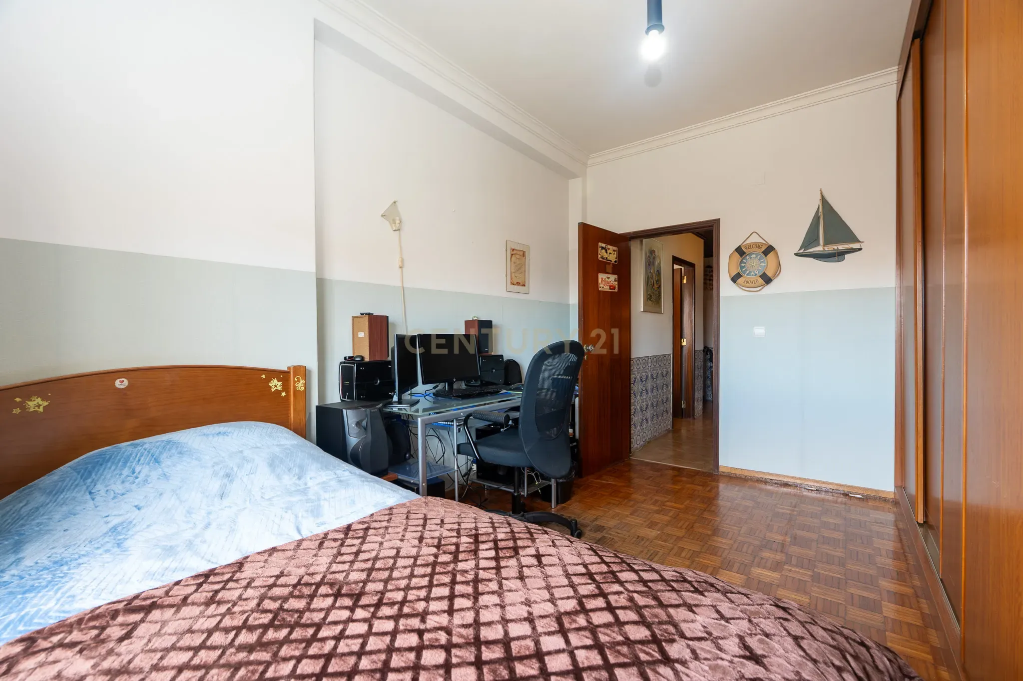 ESPECTACULAR APARTAMENTO T2 EM SACAVÉM - Image 22
