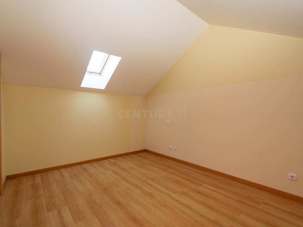 🏡 Apartamento Duplex T3/T4 na Ericeira – Vista Mar e Serra! 🌊⛰️ - Image 40