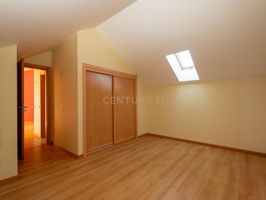 🏡 Apartamento Duplex T3/T4 na Ericeira – Vista Mar e Serra! 🌊⛰️ - Image 39