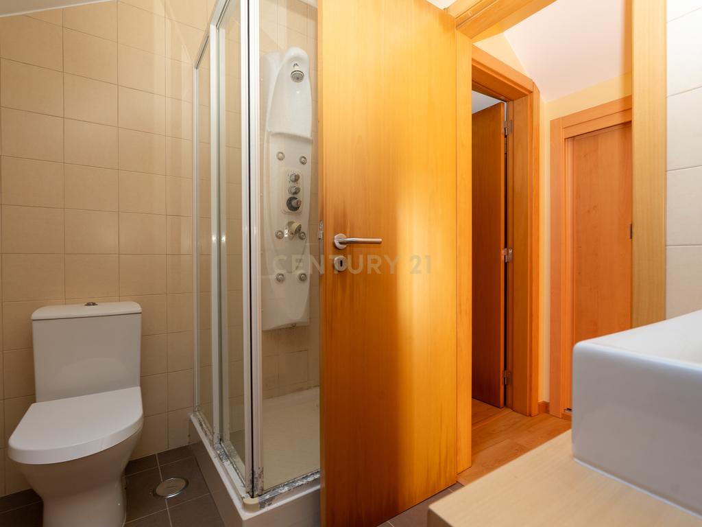 🏡 Apartamento Duplex T3/T4 na Ericeira – Vista Mar e Serra! 🌊⛰️ - Image 44