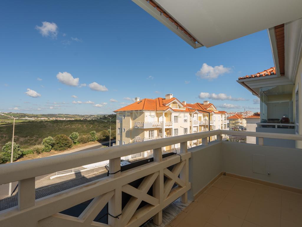 🏡 Apartamento Duplex T3/T4 na Ericeira – Vista Mar e Serra! 🌊⛰️ - Image 17