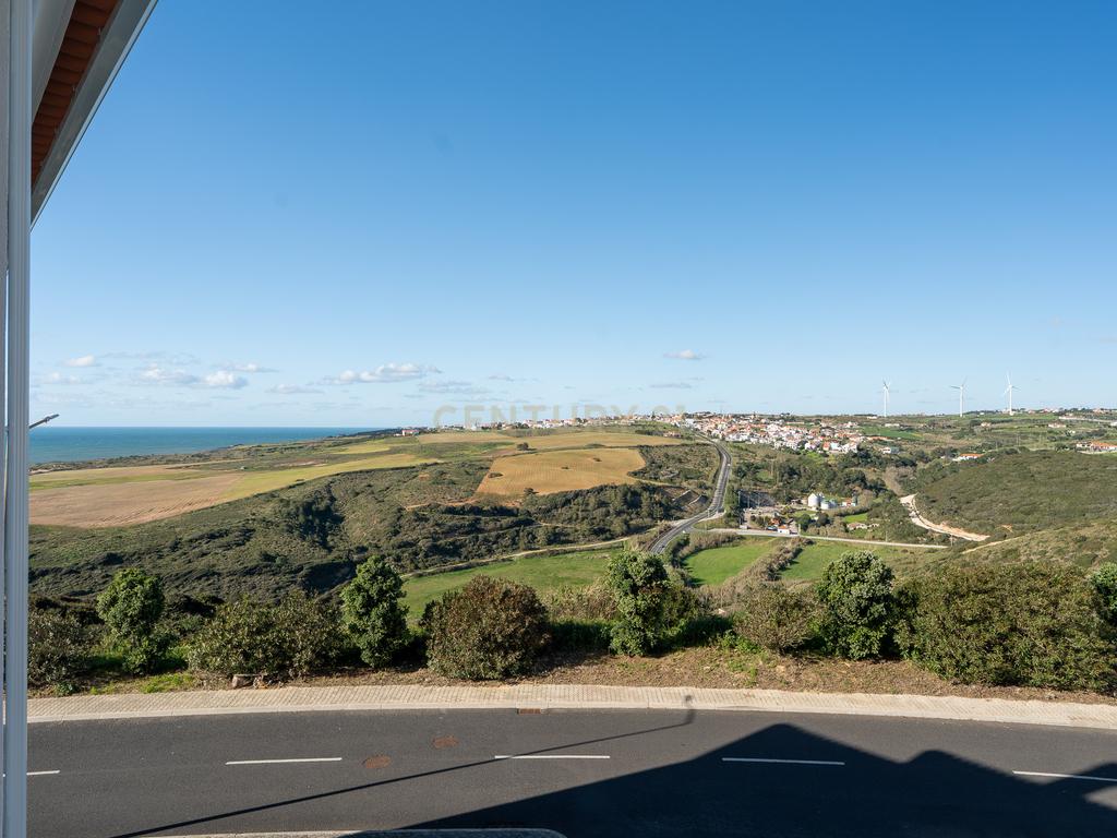 🏡 Apartamento Duplex T3/T4 na Ericeira – Vista Mar e Serra! 🌊⛰️ - Image 21
