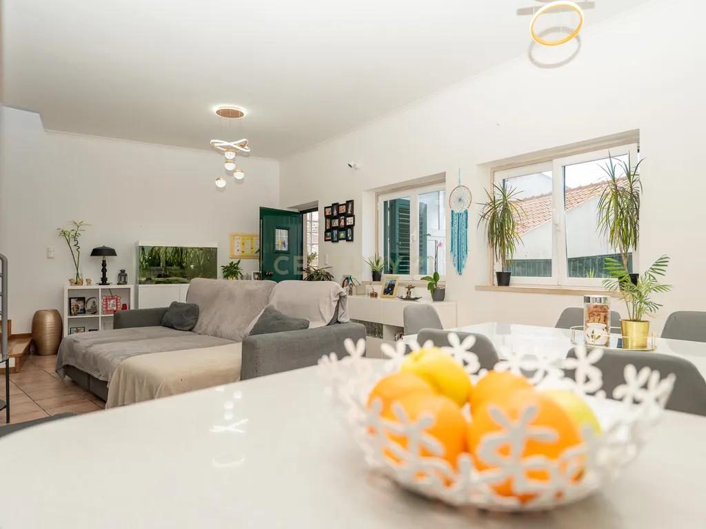 🏡 Moradia T3 com Rooftop Vista Mar, Paineis Fotovoltaico e zona exterior – Viva com Conforto e Sustentabilidade em zona tranquila a pouco minutos do Mar da Ericeira - Image 24
