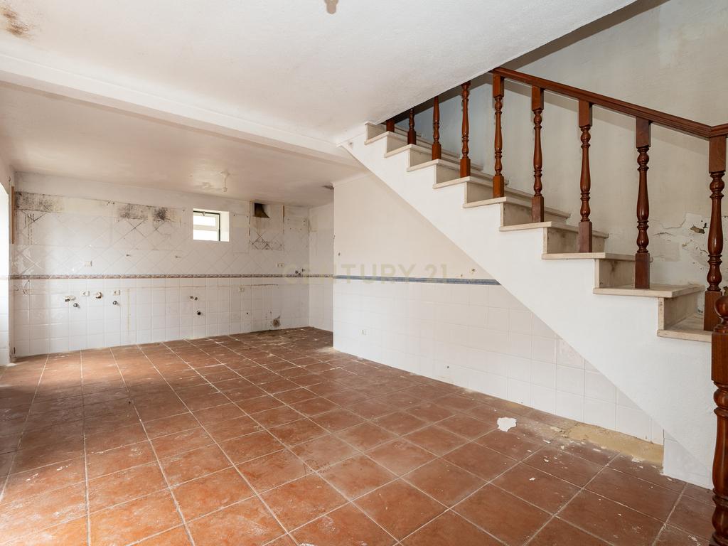 Moradia T2 Curvel, Carvoeira (Torres Vedras) - Image 8