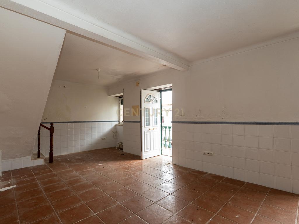 Moradia T2 Curvel, Carvoeira (Torres Vedras) - Image 9