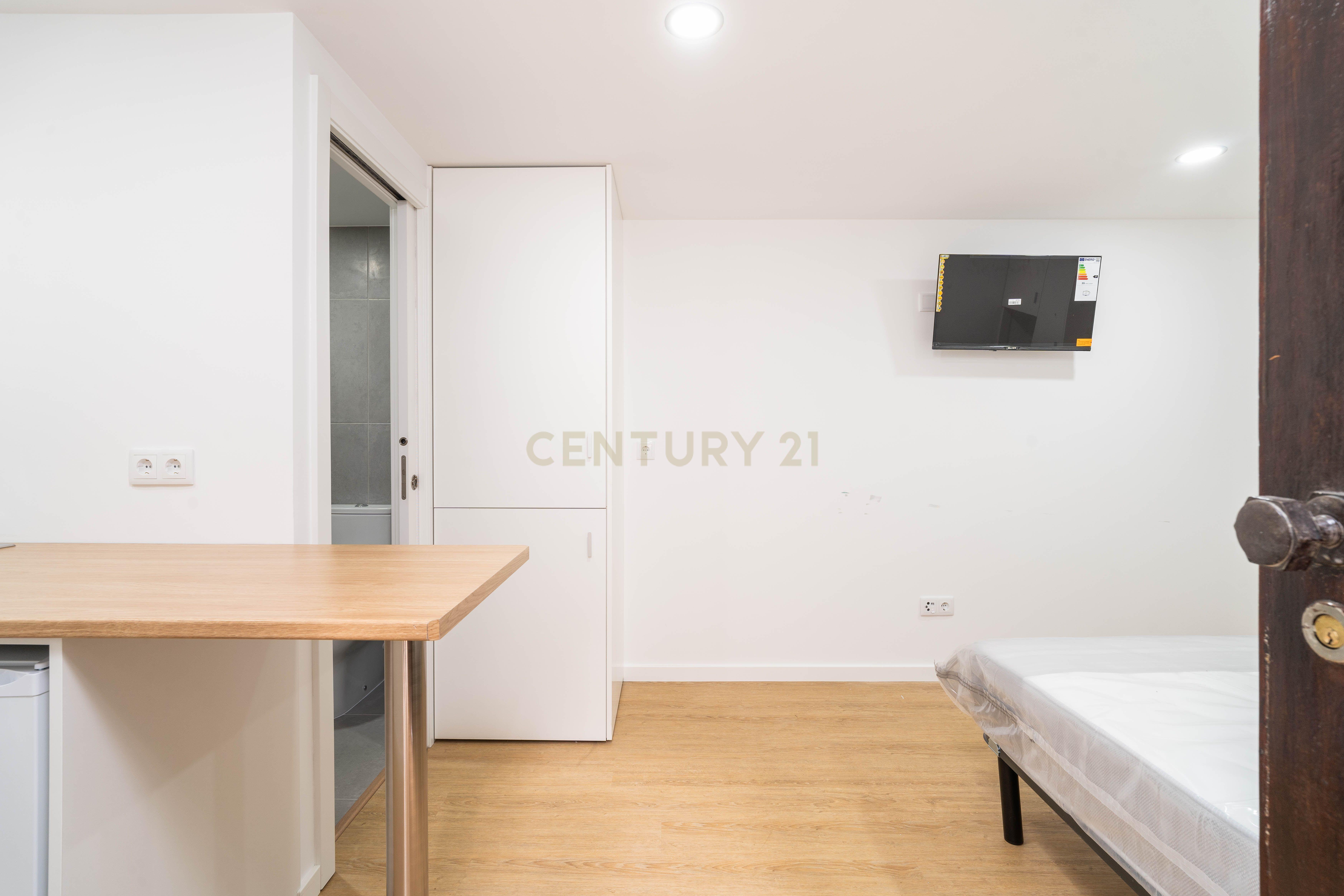 Fotografia 5 de Apartamento transformado em Dois estúdios junto à Praça da República
