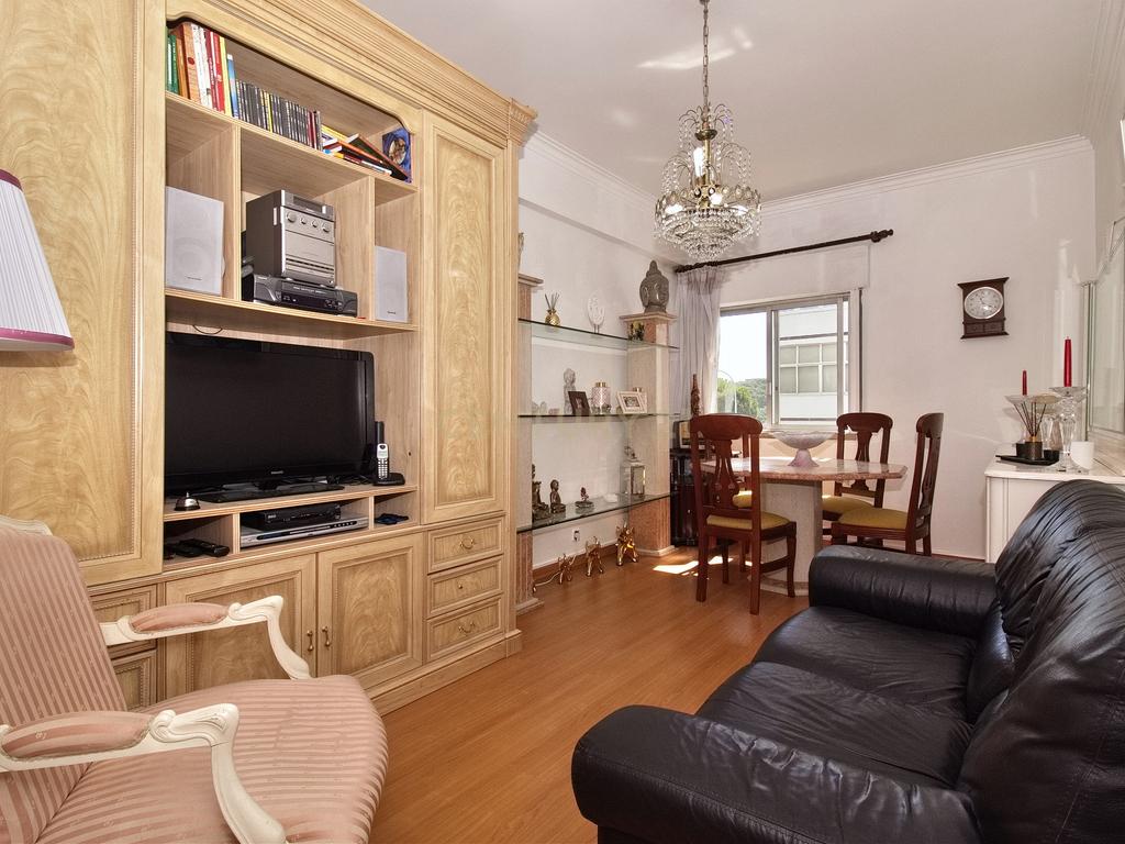 Apartamento T3 com 2 casas de banho em Barcarena – Pronto a habitar - Image 4