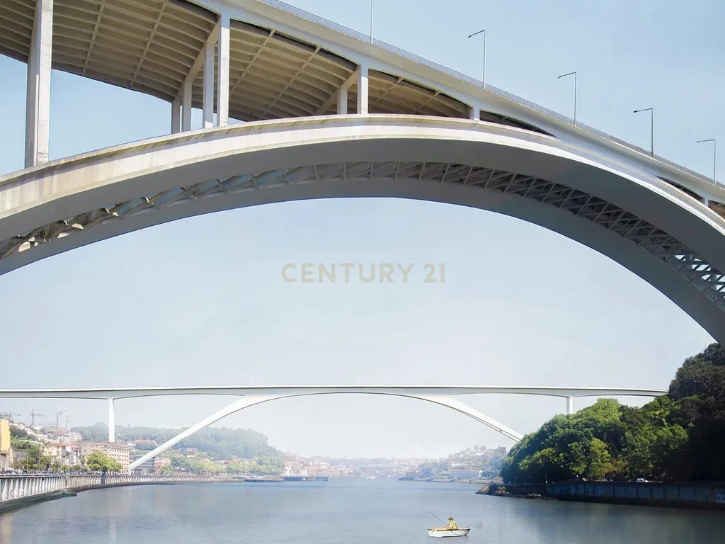 T2 Exclusivo no The Yard Urban – Vila Nova de Gaia | 5º Piso | Vista Rio Douro - Image 7
