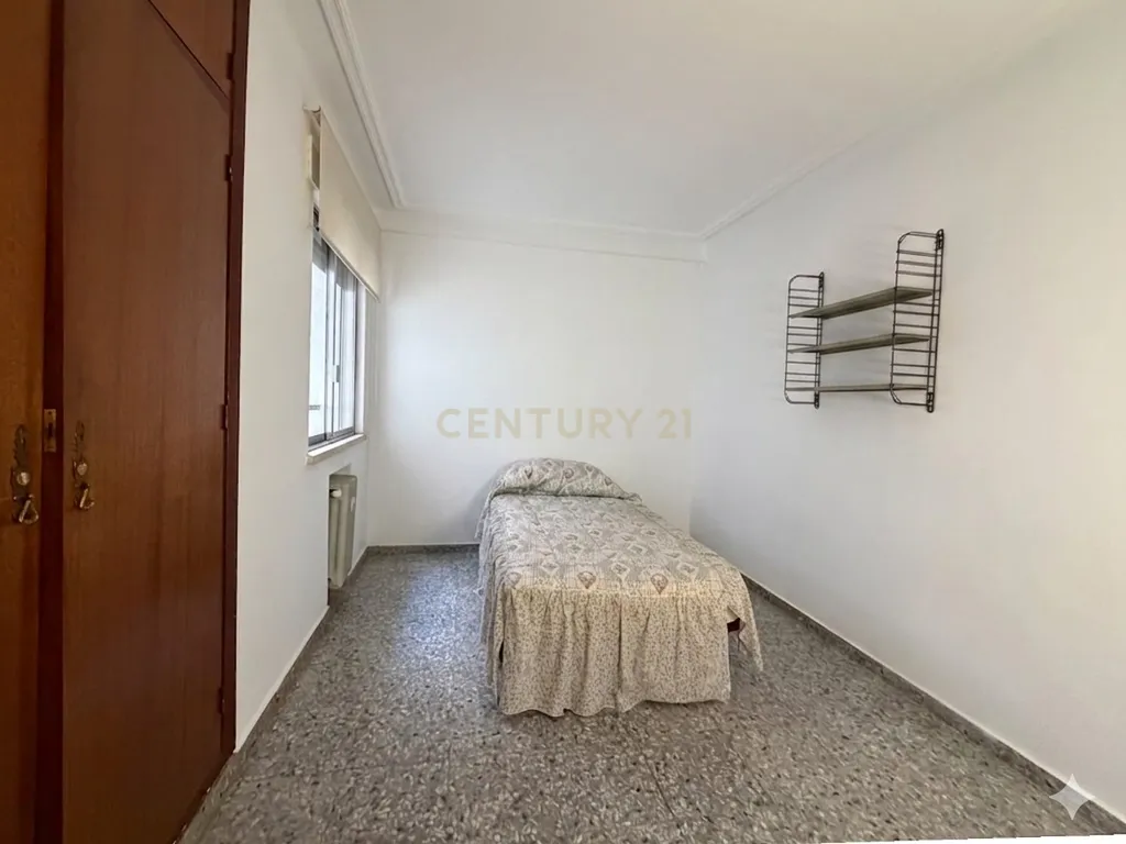 135 m² de espaço e conforto junto ao centro histórico de Cáceres - Image 11