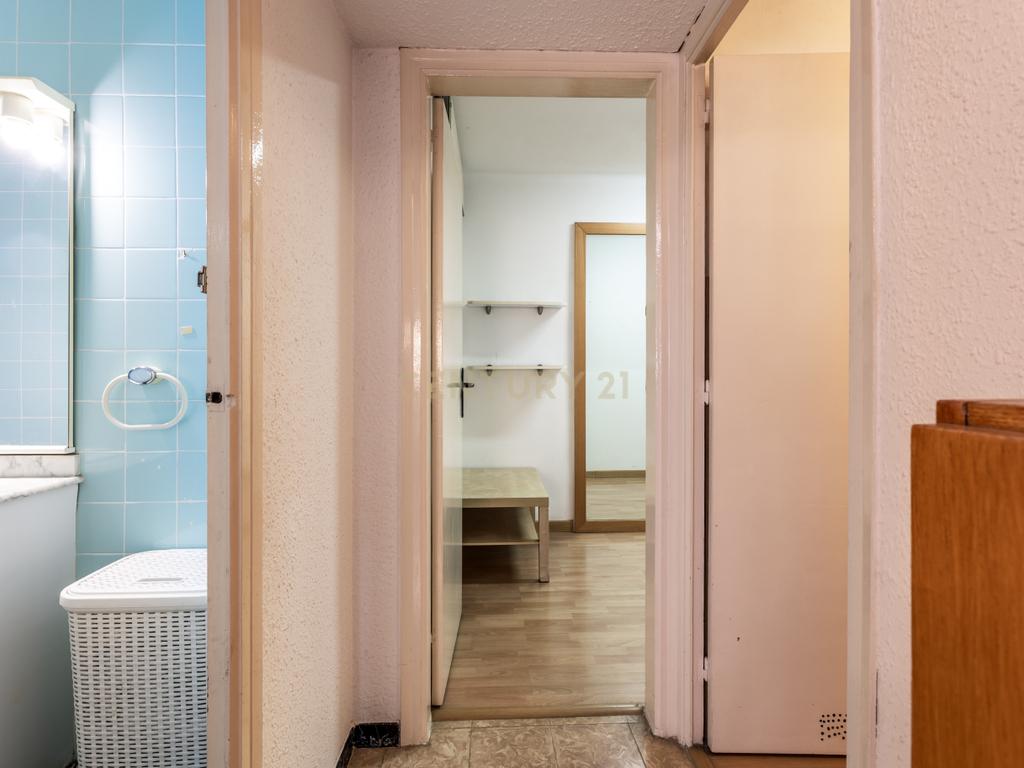  - Image 13