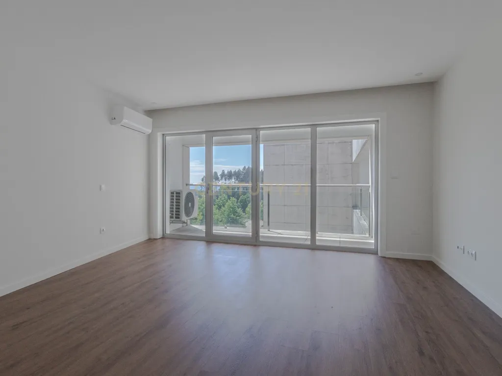 T4 Duplex com vista mar em Espinho - Image 22