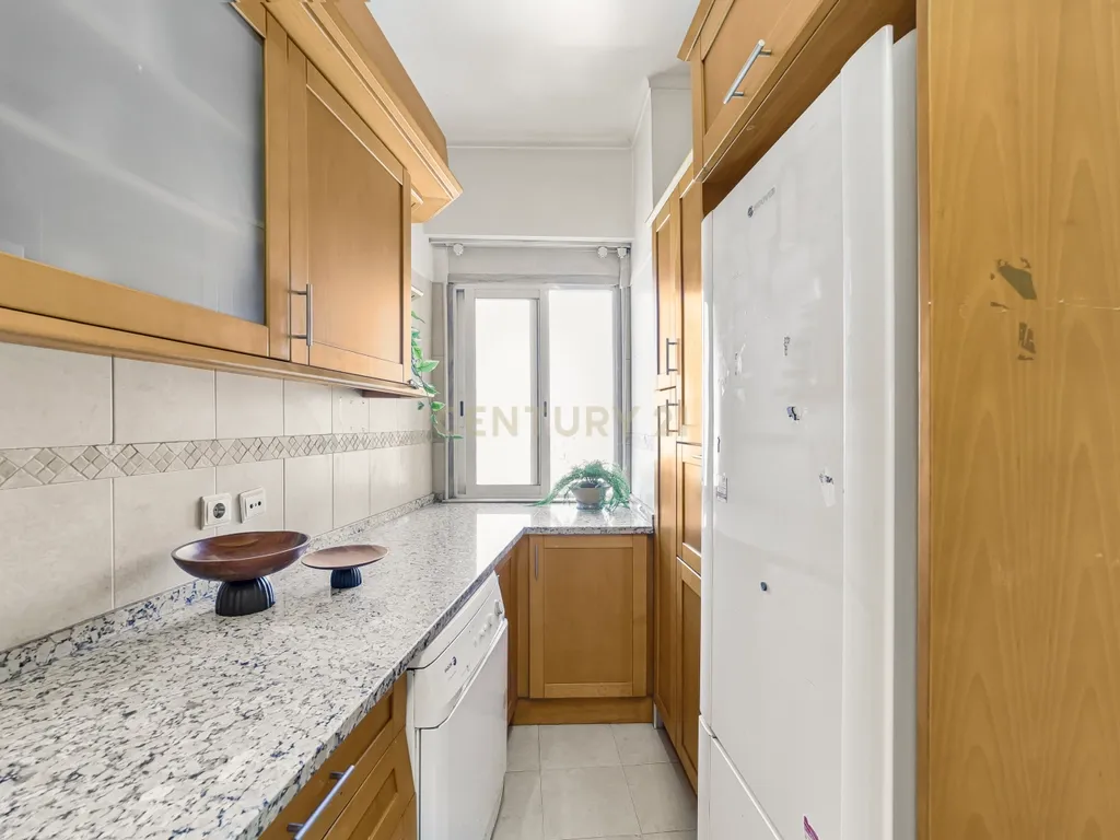 📍BENFICA ✨ Apartamento 3 Quartos - Image 7
