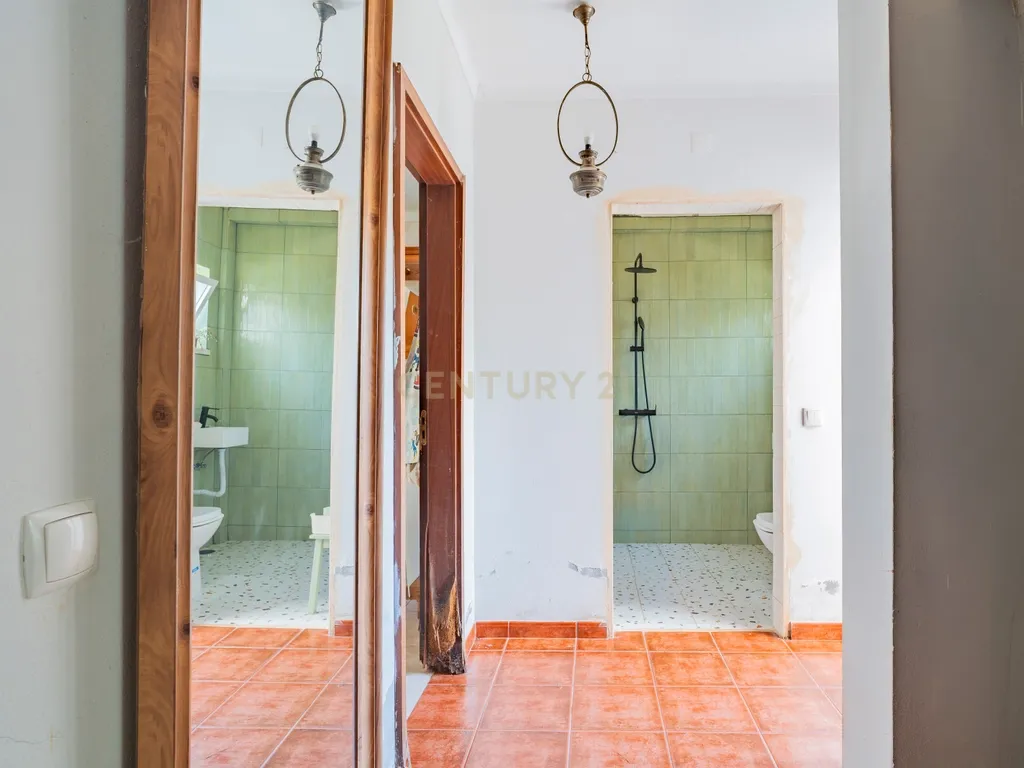 🏡 Moradia na Nazaré com enorme potencial de valorização - Image 14
