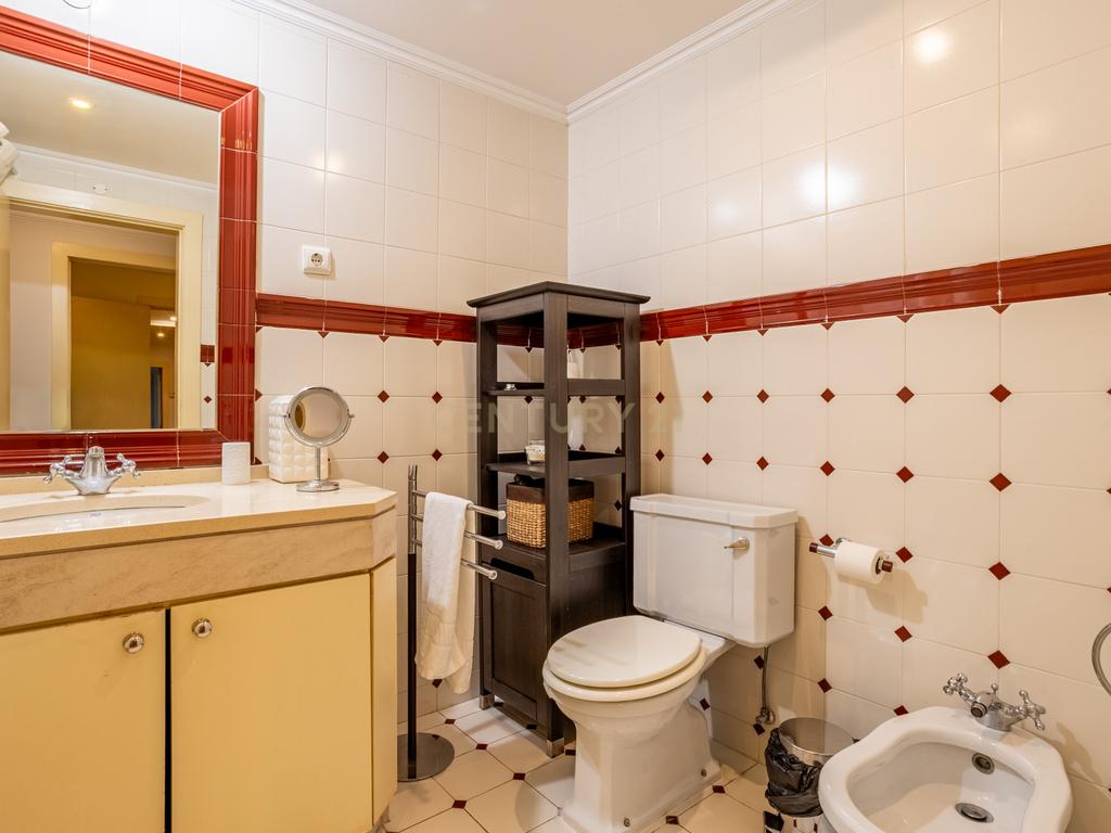 Arrendamento Apartamento T2 mobilado - Centro de Lisboa - Image 25