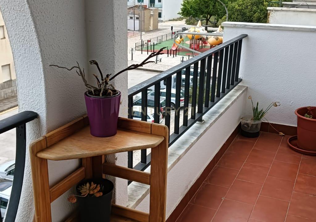 Apartamento T2 em Samora Correia com Vista Panorâmica e Boa Localização - Image 9