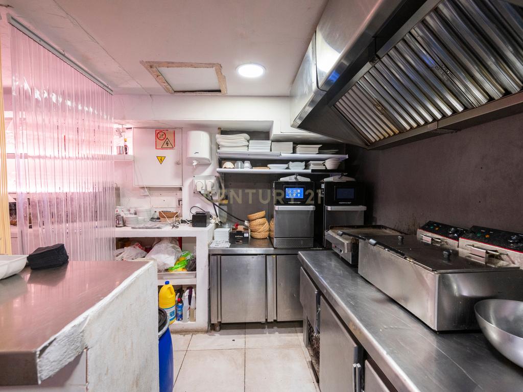 Bar/Restaurante Renovado em Eivissa com Excelente Localização - Image 10