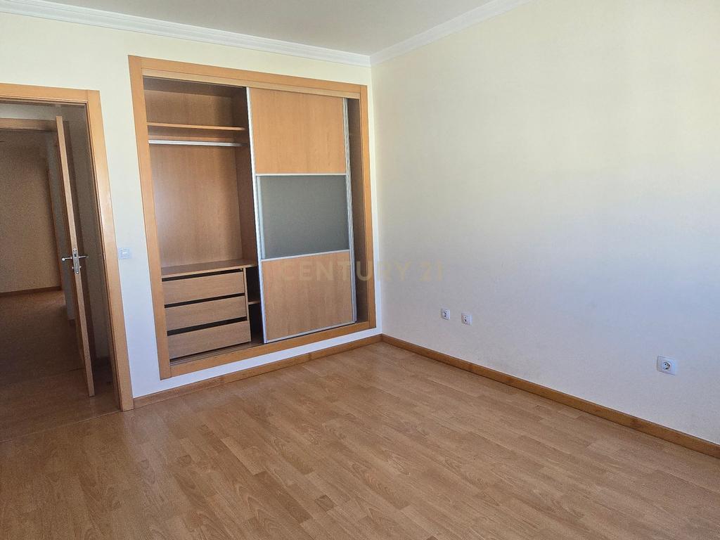 Apartamento T3 com suite e estacionamento | Fidalguinhos, Barreiro - Image 15