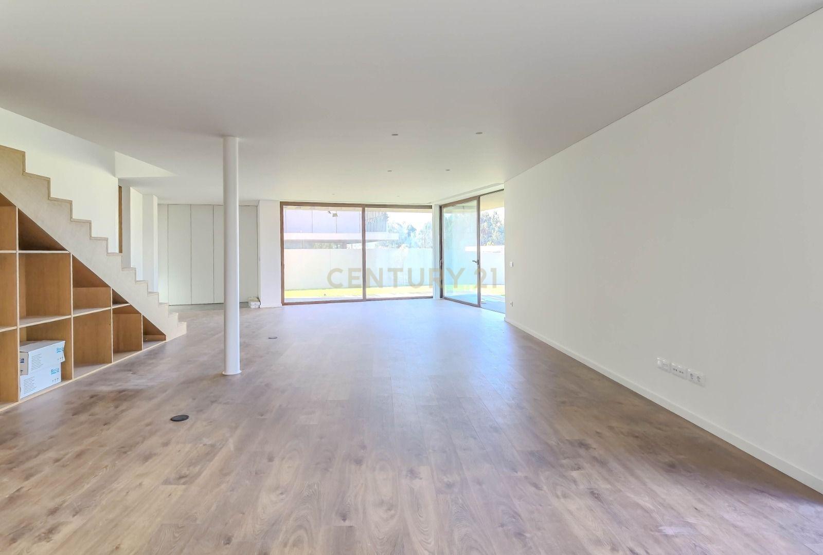 Moradia T4 à venda em Mancelos, Amarante — foto 4