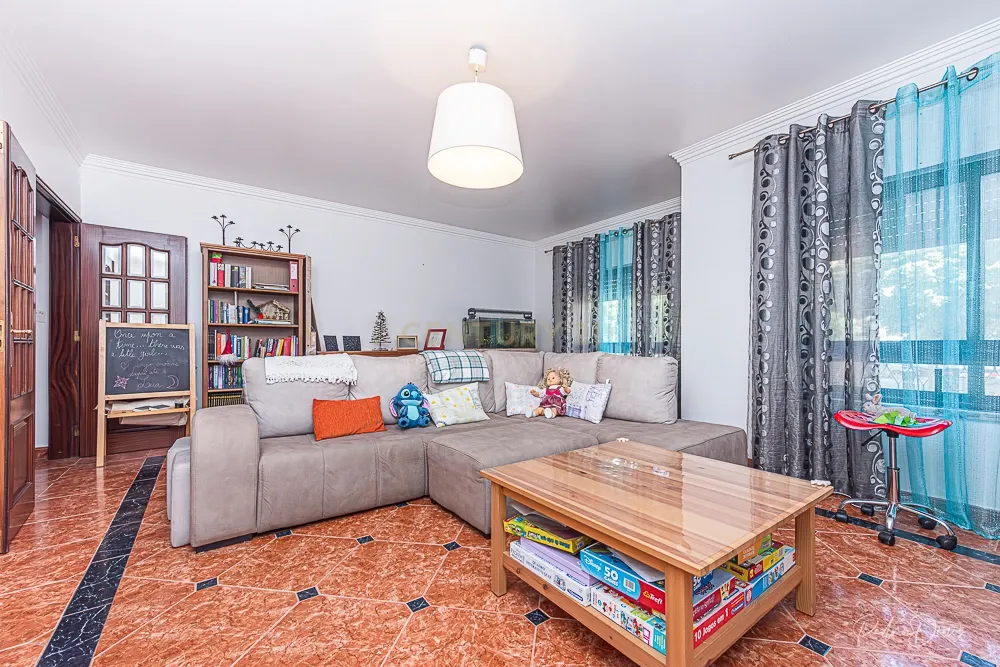 Apartamento de 4 assoalhadas em Zona Premium c/ 122m2 VANICELOS - SETUBAL - Image 19
