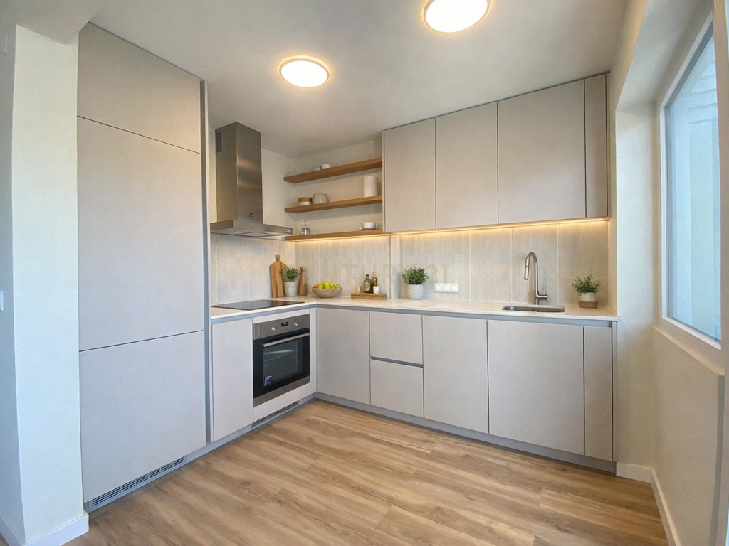 Apartamento T2 na Estrada da Luz, junto ao colégio Militar - Image 11