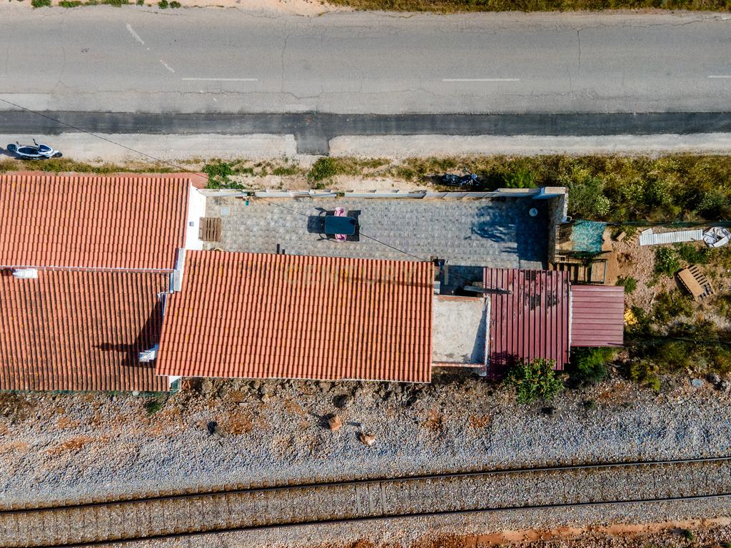 Moradia Térrea T1+1 com Terreno | Poço Frito, Alcantarilha - Image 3
