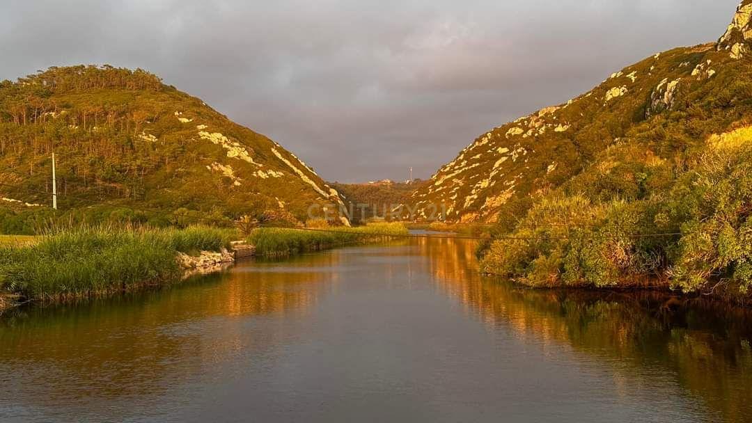 Moradia composta por 2 Frações de utilização independente  - Termas do Vimeiro - Torres Vedras - Image 17