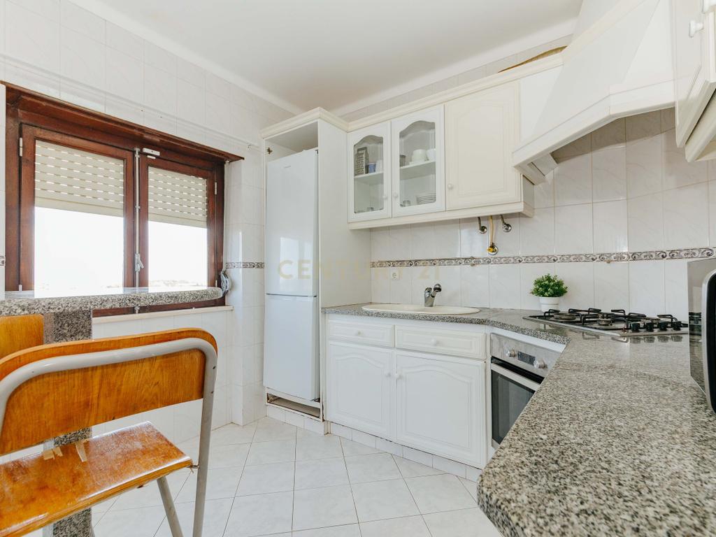 Apartamento T3 Almoinha - Sesimbra - Image 9
