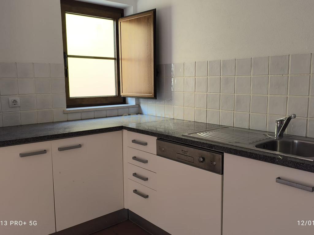 Moradia T2, em banda com terraço e jardim - Image 7