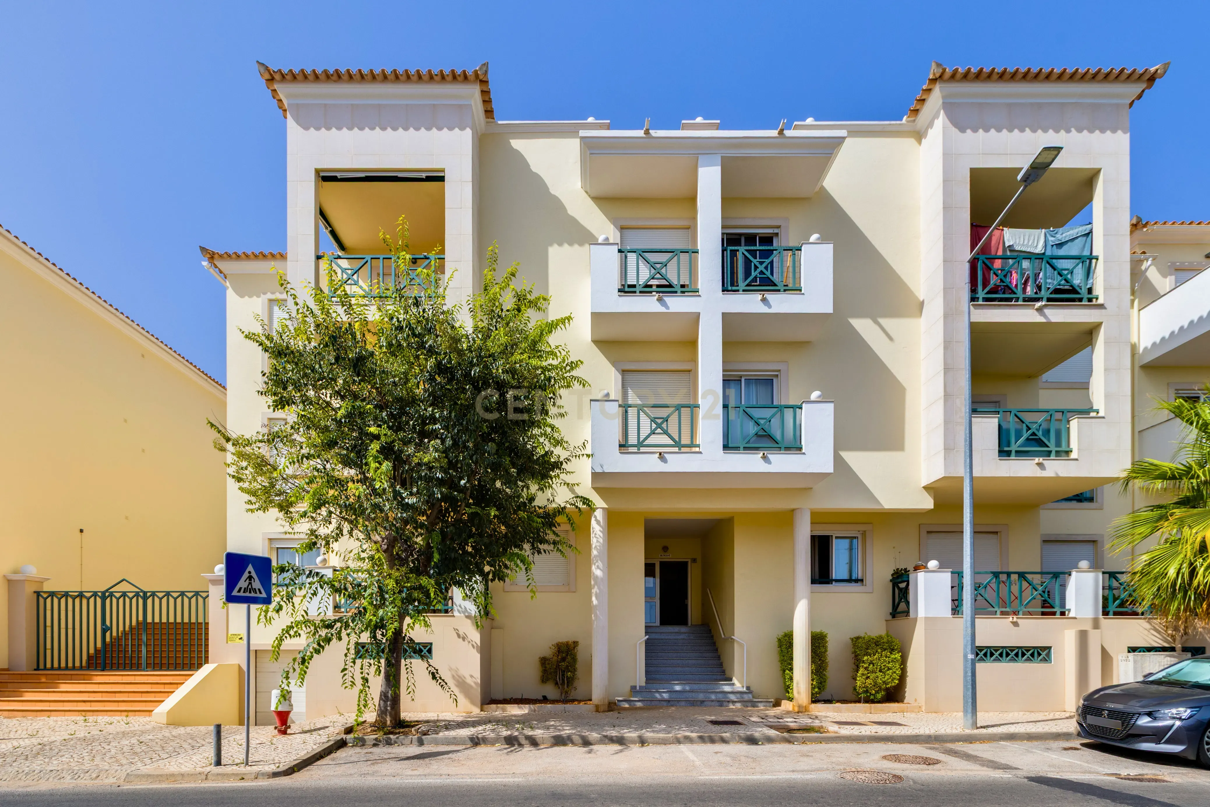 Fotografia 9 de Apartamento Morderno T4 com Vista Mar, Elevador , Garagem e 166 m² em Estoi