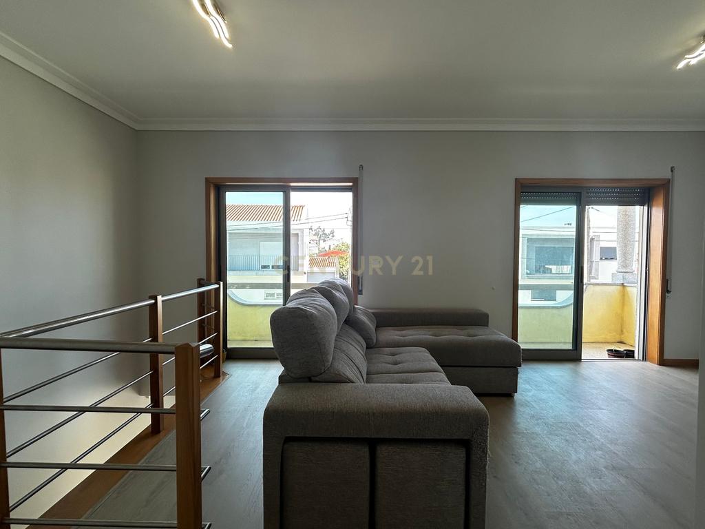 Espaçosa Moradia T3 em Quintã do Loureiro, Cacia-Aveiro - Image 19