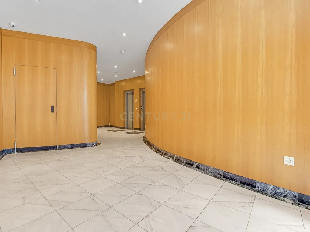 Apartamento T5 Duplex de Luxo para Arrendamento – Avenida do Brasil, Lisboa - Image 72