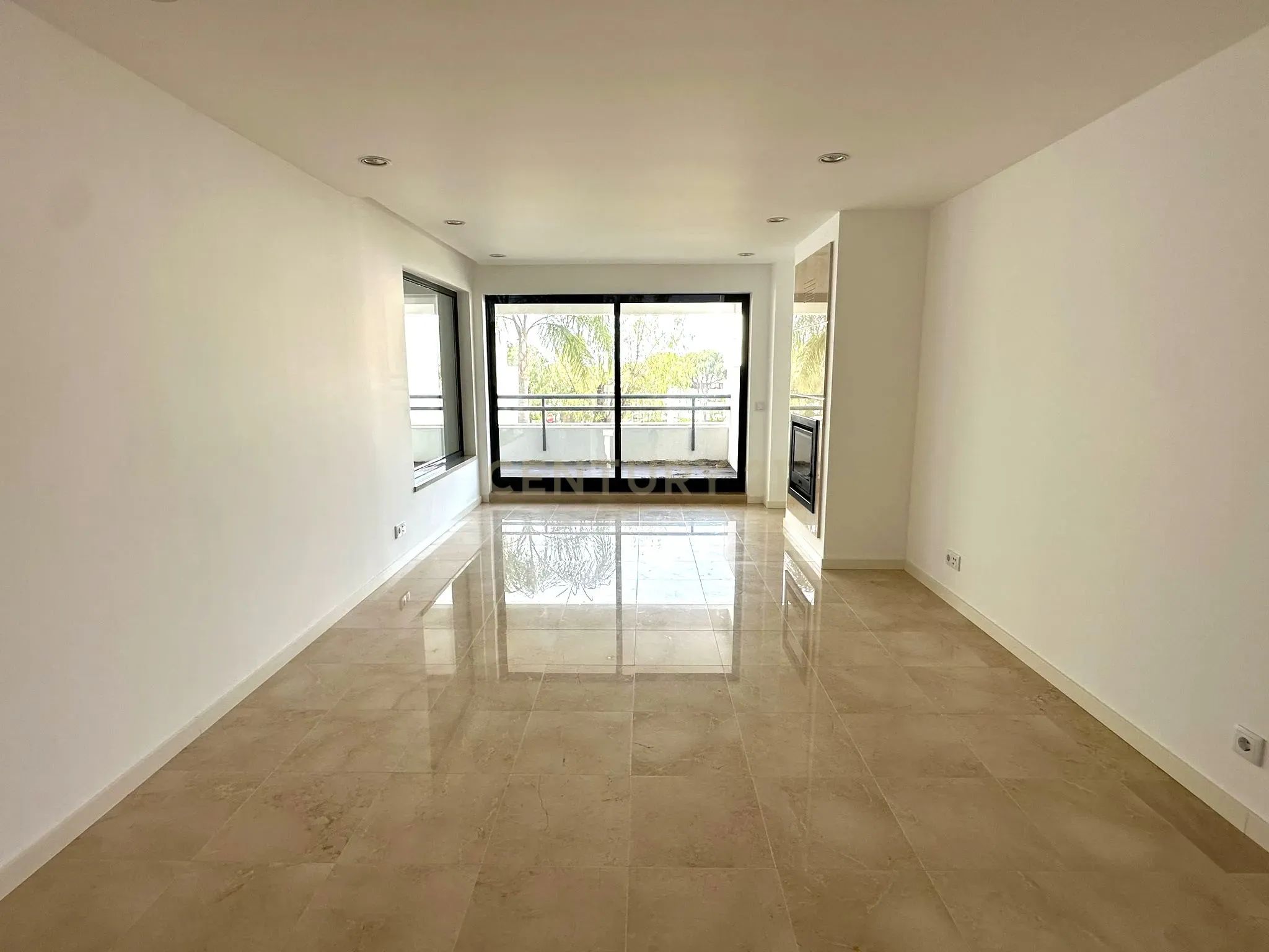 Apartamento T2 | Novo | Vilamoura | Condomínio Fechado - Image 1
