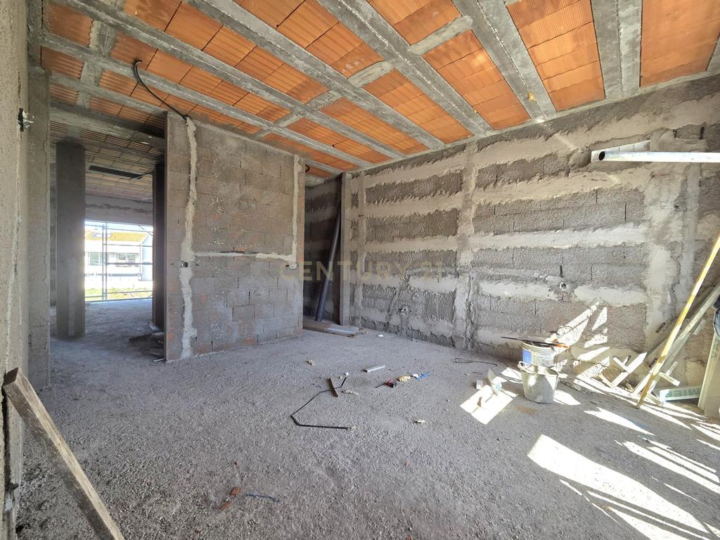 Moradia com Três Quartos em Construção na Póvoa de Varzim - Image 29