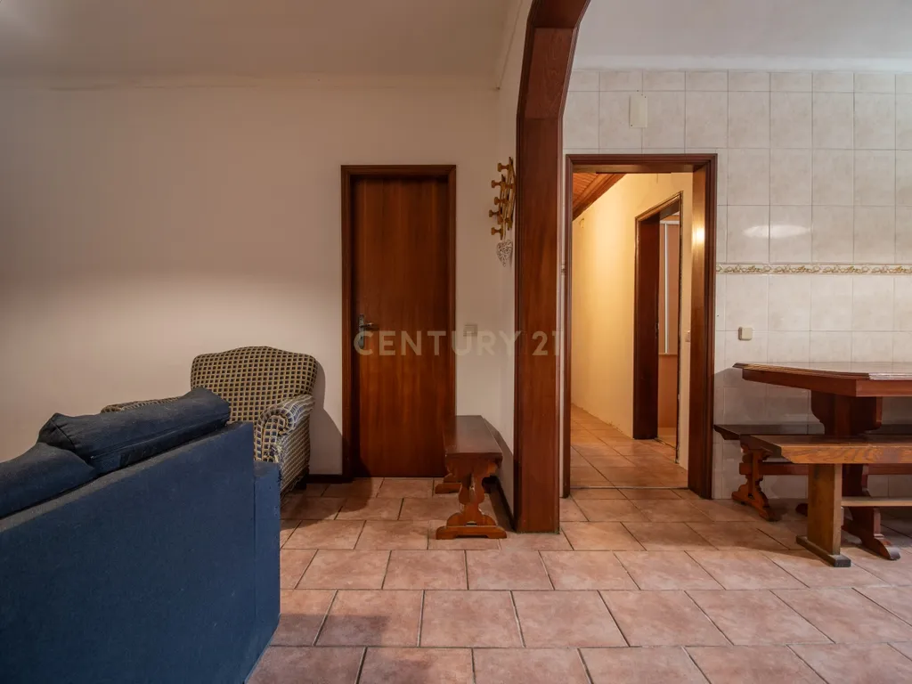 Moradia T3 com Terraço e Jardim no Alqueidão - Figueira da Foz - Image 10