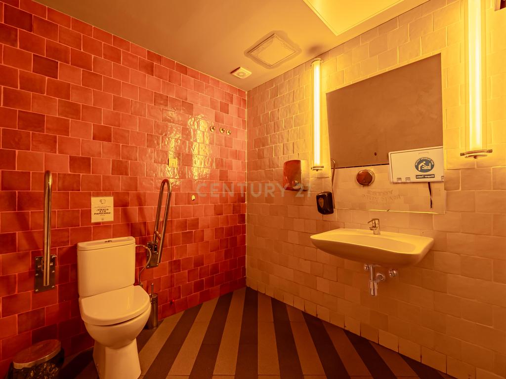 - Image 9
