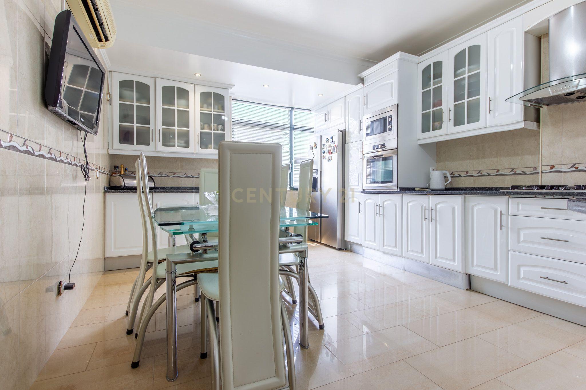 Fotografia 5 de Apartamento T3 em Azeitão, Setúbal - Oportunidade Única!