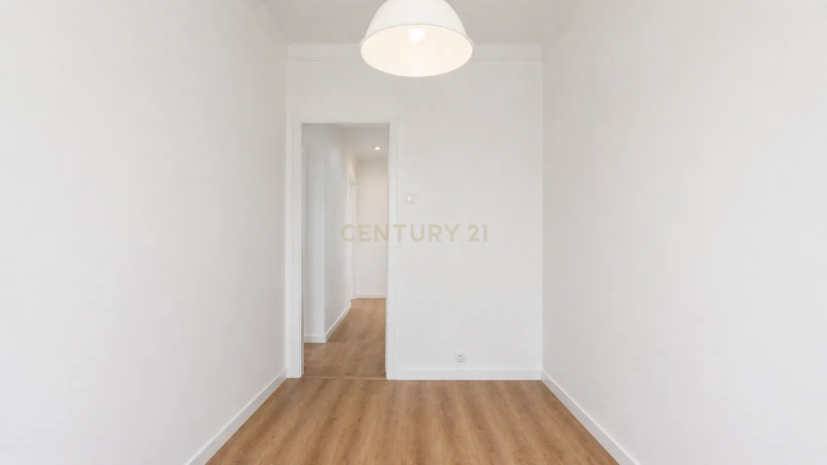 Fotografia 6 de Apartamento T2 em Almada - Oportunidade Única!