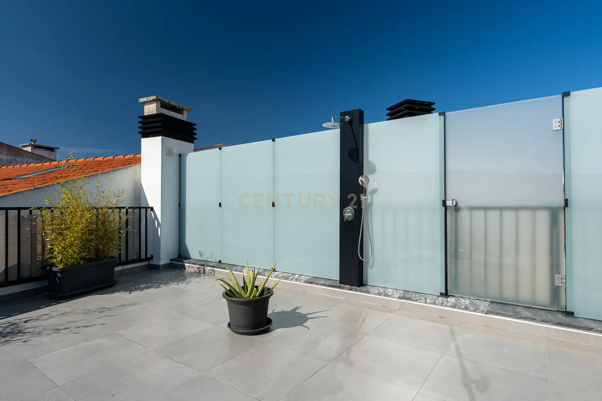 Apartamento T3+1 duplex, com terraço e estacionamento, no centro da cidade de Torres Vedras - Image 62