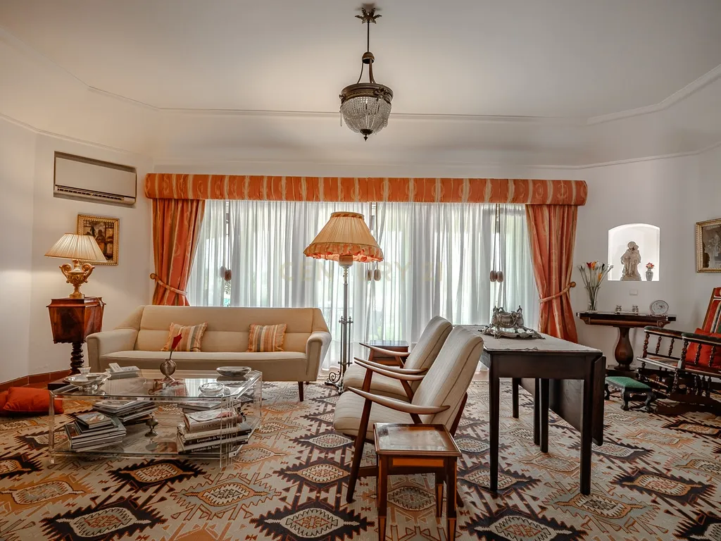 Moradia de sonho com Piscina, 7 Divisões e com Terreno 8461 m2 – Excelente Localização, a 40 minutos de Lisboa ! - Image 14