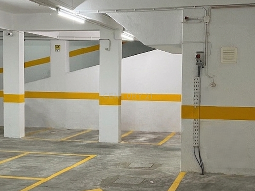 Fotografia 5 de Garagem e Armazém na Cova da Piedade em Almada
