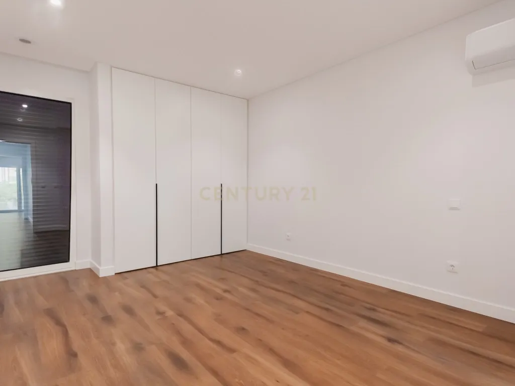 Moradia T3 de excelência no centro de Leiria - Image 28